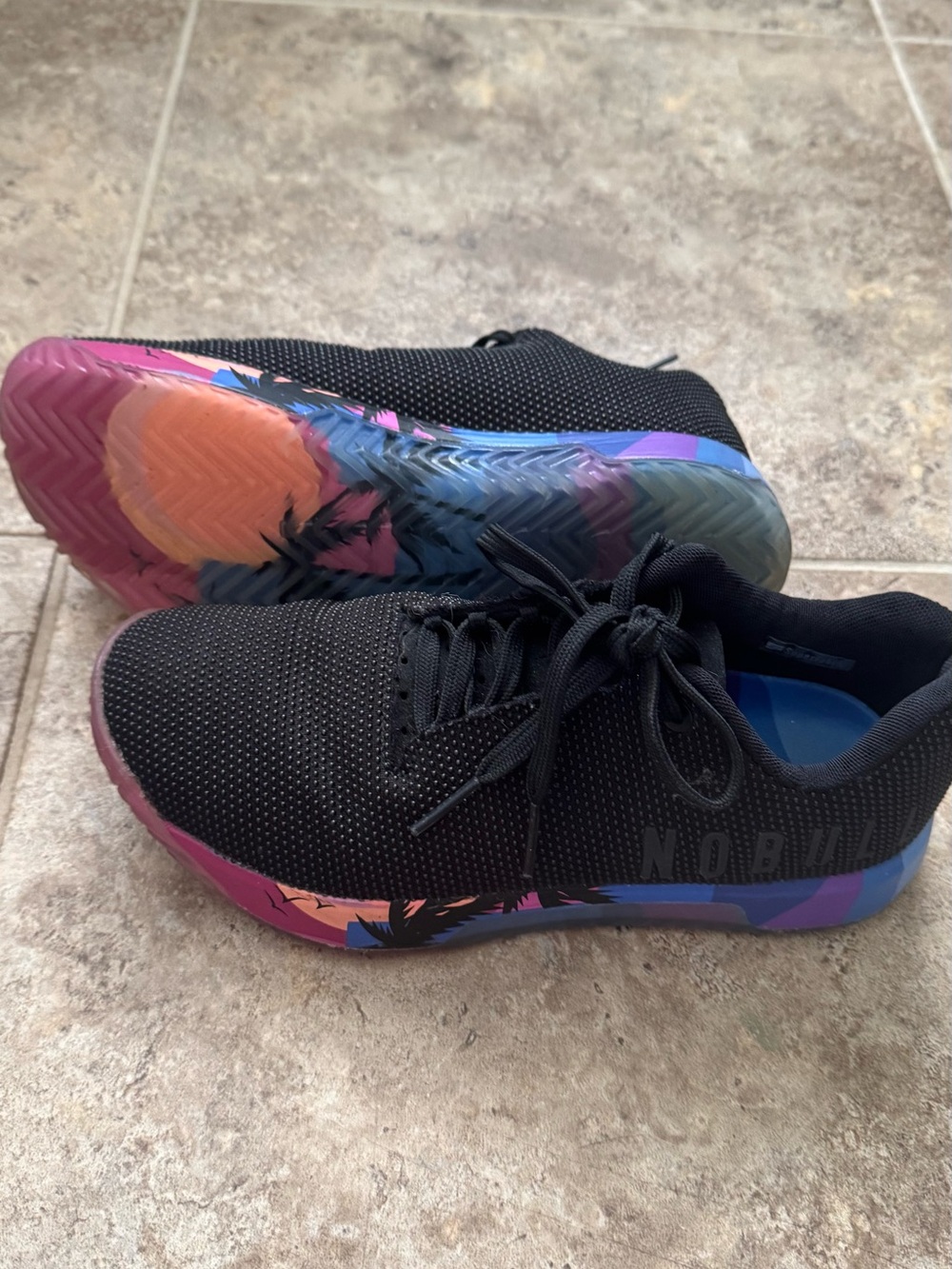 Women’s NOBULL west coast black midnight trainers Athletic sneakers - Picture 3 of 6